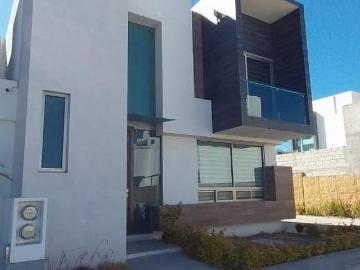 Se vende casa en Fracc Villa Elisa, Zona Plateada, Pachuca, Hidalgo