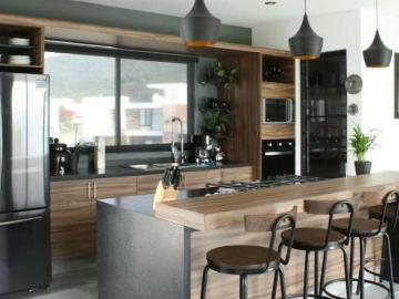 Se vende casa en Fraccionamiento Los Robles Residencial, Zapopan
