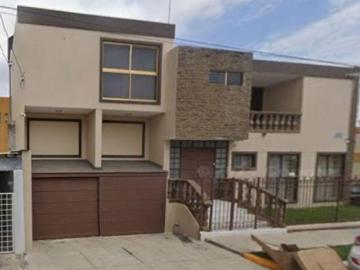 SE VENDE CASA EN JALISCO, GUADALAJARA, JARDINES DEL COUNTRY