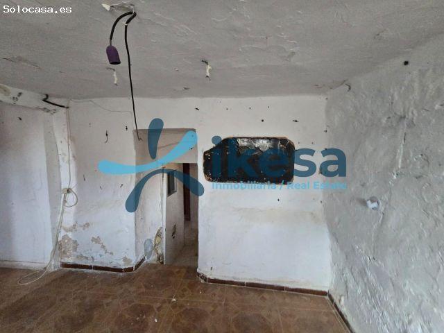 Se vende Casa en la localidad de Colomera