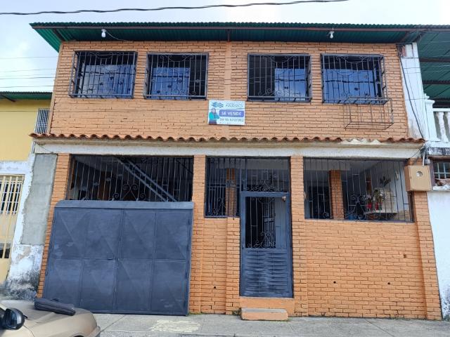 SE VENDE CASA EN LA URBANIZACION MORON VE22 003MOR YCEG