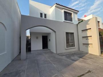 SE VENDE CASA EN LAS LOMAS SECTOR BOSQUES, GARCIA
