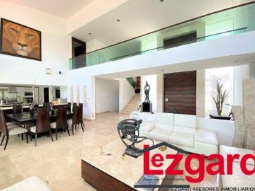 Se vende casa en Lomas de Cocoyoc