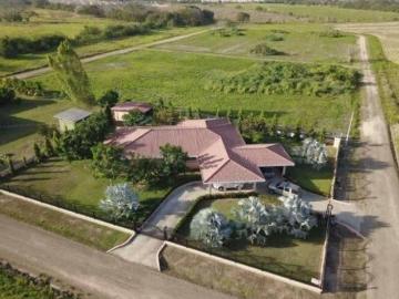 SE VENDE CASA EN LOS SANTOS NMR