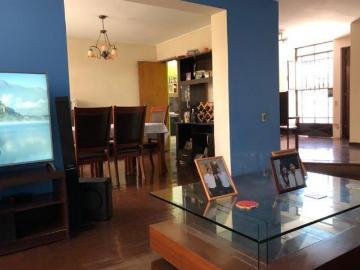 SE VENDE CASA EN PUEBLO LIBRE OCASIÓN PRECIO ESPECIAL