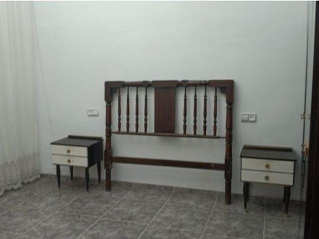 SE VENDE CASA EN PLANTA BAJA