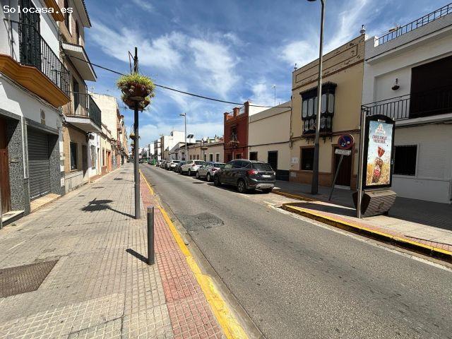 SE VENDE CASA EN PLENO CENTRO AVENIDA ANDALUCIA