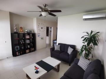 SE VENDE CASA EN QUINTAS DE VERSALLES
