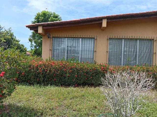 Se vende Casa en Rio Chico 2 parcela 1600m2