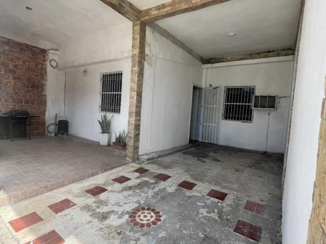 Se Vende Casa en San Joaquin Urb. Altamira con Agua de Pozo