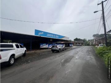 Se vende casa en Santo Domingo, Los Santos