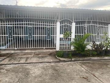 Se vende casa en Tocumen Residencial Las Americas