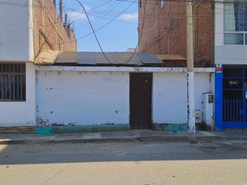 Se Vende Casa En Urb. El Amauta Frente A Parque. A.MELENDRES