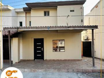 SE VENDE CASA EN VILLAS CALIFORNIA