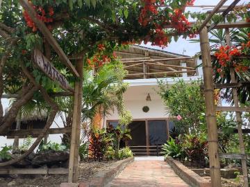 Se Vende Casa en Zona Rural y Cerca del Mar en Puerto Lopez