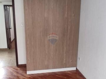 Se vende casa esquinera en conjunto habitacional