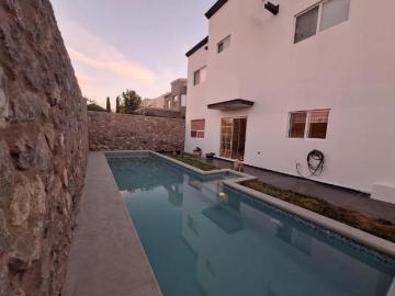 SE VENDE CASA FRACC. VOLTERRA ZONA SARZANA