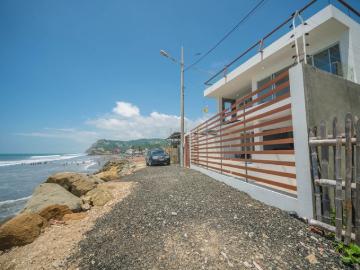 Se Vende Casa Frente al Mar en San Clemente