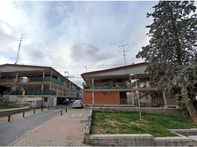 Se vende casa independiente OKUPA en Calle Mar de las Antillas 125, Illana Guadalajara