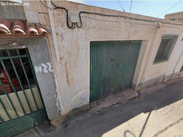 Se vende casa independiente OKUPA en Calle Ronda de Almohara 20 de Dalías, Almería