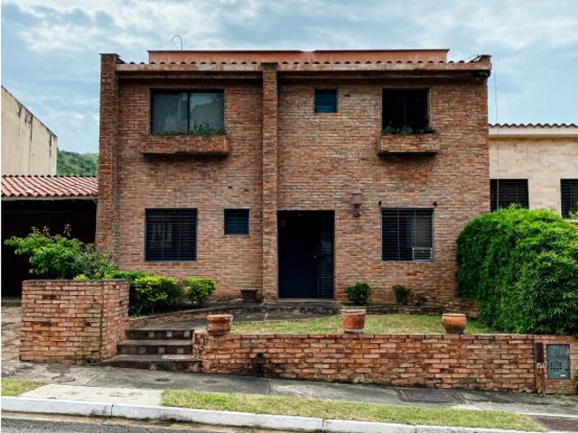 SE VENDE CASA PARQUE MIRADOR VIA GUATAPARO
