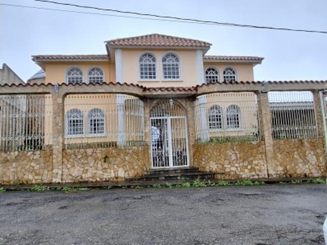 Se Vende Casa Urb. Club de Campo