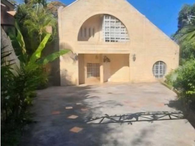 Se vende casa 1500m2 El Hatillo 3221
