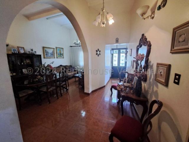 Se vende casa 80m2 4h/ 2b/ 1p Puente Hierro