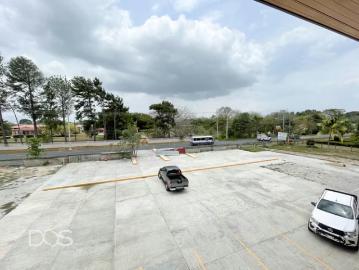 Se vende centro comercial elsia p. Penonome negociable | espacios, 1200. 00 en Howard
