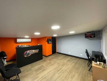 Se vende centro automotriz 400m en villa lucre via principal | 1 espacios, 290000.00 en Villa Lucre