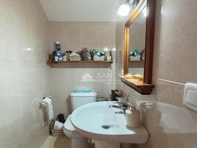 SE VENDE CHALET CON PISCINA EN ORITO