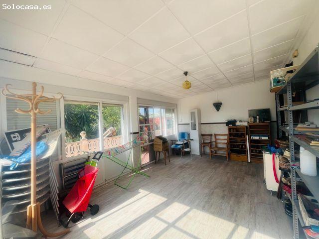 SE VENDE CHALET CON PISCINA EN LA HOYA ELCHE
