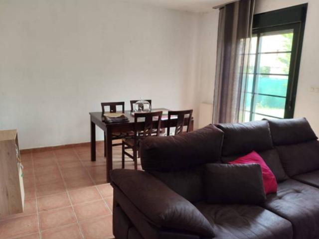 Se vende chalet adosado zona Pereiro de Aguiar