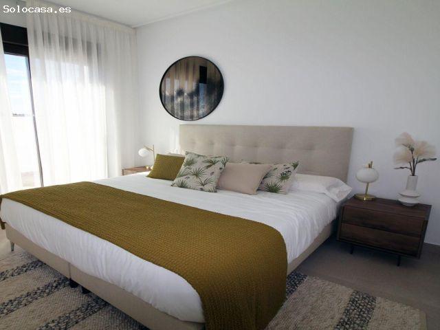 SE VENDE CHALET ADOSADO EN PILAR DE LA HORADADA