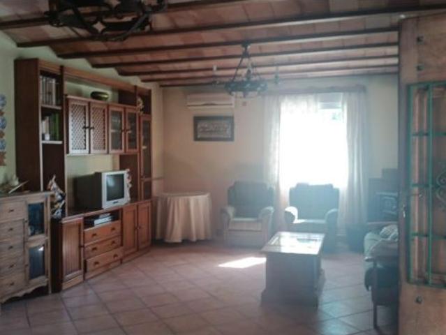 SE VENDE CHALET EN LA HUERTA DE ARRIBA