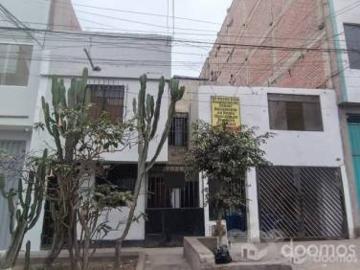 SE VENDE COMO TERRENO IDEAL PARA MERCADO, DEPOSITO O EDIFICIO