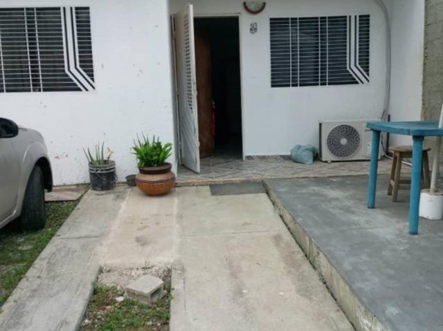 Se Vende Cómoda y Acogedora Casa en Lomas de La Hacienda, San Diego