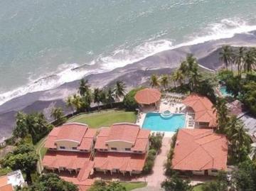 SE VENDE COMPLEJO CASAS Y TERRENO EN CORONADO 5359DA