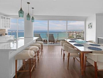 Se Vende Condominio Frente al Mar en Barbasquillo Manta