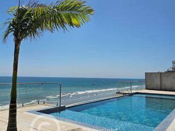 Se Vende Condominio Frente al Mar en El Murcielago Manta