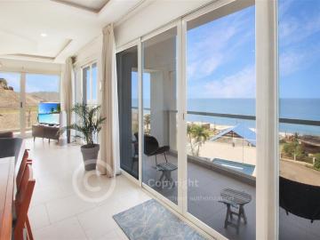 Se Vende Condominio Frente al Mar en Santa Marianita Manta