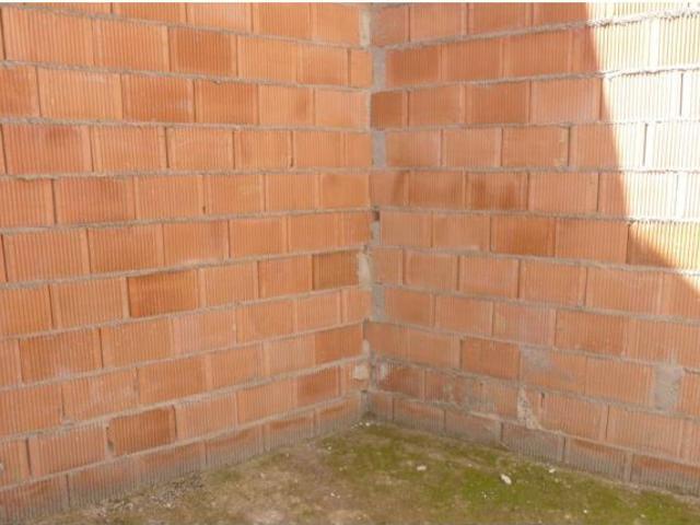 Se vende cochera con muchas posibilidades