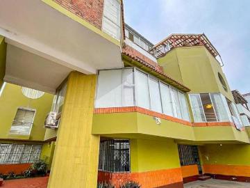 Se vende departamento duplex en doa ana surco