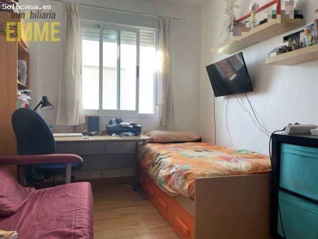 Se vende dúplex en el centro de Ronda, con terraza y ascensor