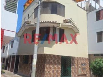 Se Vende Duplex En Los Proceres 2 Depas Independientes