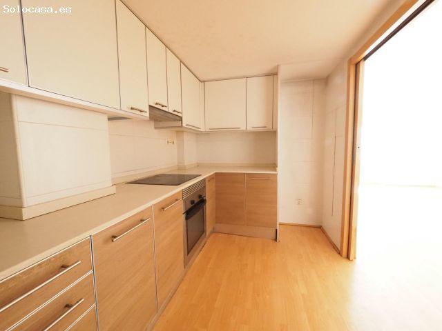 SE VENDE DÚPLEX EN VILA SECA