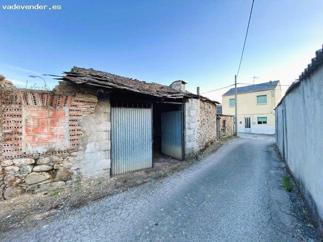 SE VENDE EDIFICACIÓN CON PARCELA EN SAN ANDRÉS DE MONTEJOS