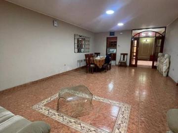 Se vende edificio para vivienda taller en smp