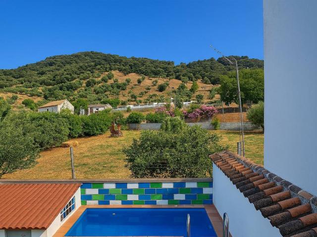 Se Vende en el bonito pueblo ribereño de Cañada del Real Tes. 150m² Cortes de la Frontera
