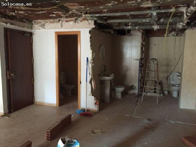 Se vende en el centro ideal para Oficina, comercial o vivienda